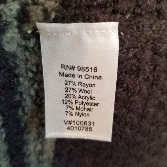 Coldwater Creek Women's Misses Size M Gray Ombre Blanket Striped Vest - Picture 5 of 10